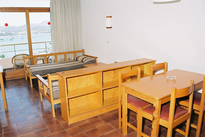 Hotel Sa Clau By Mambo San Antonio  Bilik gambar